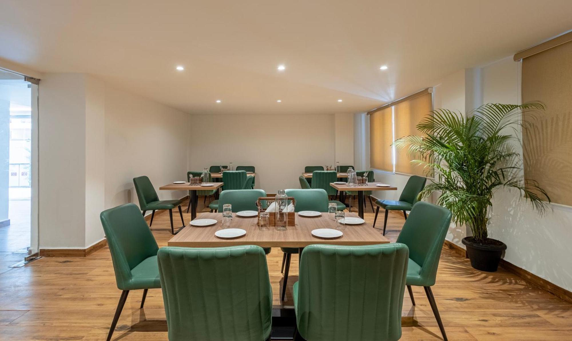 Treebo Premium Vapr Ashok Nagar Hotell Chennai Exteriör bild